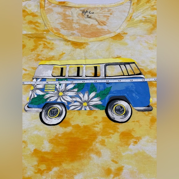 TIE-DYE VW BUS GRAPHIC TEE. STYLE & CO. USED ONLY ONCE. Excellent condition. - Picture 6 of 9